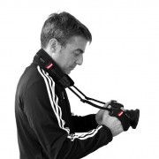 armor_safe_grip02 Armor Camera ze stalową linką - zabezpiecza przed złodziejami